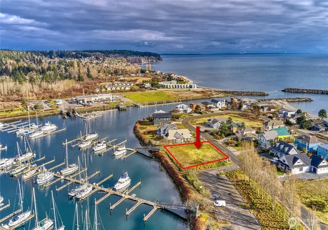 Photo 3 of Land for sale at 19 Harbor Seal Dr, Point Roberts, WA 98281 | MLS# NWM2504200 | Listing updated on 2026-09-21