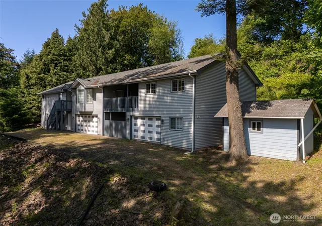 Photo 1 of Single family home for sale at 2340 Kelso Dr, Kelso, WA 98626 | MLS# NWM2504324 | Listing updated on 2026-09-23
