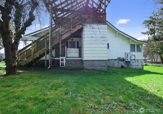 Photo 4 of Multi family home for sale at 9906 Croft St S, Tacoma, WA 98444 | MLS# NWM2504505 | Listing updated on 2026-09-21