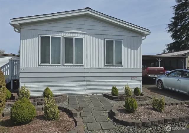Photo 3 of Manufactured home for sale at 610 Leisure Cir, Aberdeen, WA 98520 | MLS# NWM2504652 | Listing updated on 2026-09-21