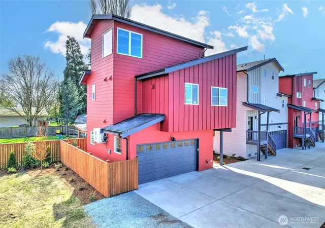 Photo 2 of Townhouse for sale at 27523 102nd Avenue Nw #D, Stanwood, WA 98292 | MLS# NWM2504691 | Listing updated on 2026-09-30