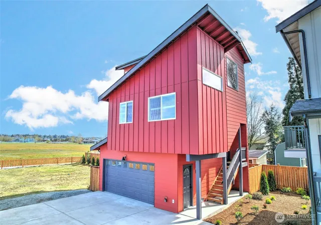 Photo 3 of Townhouse for sale at 27523 102nd Avenue Nw #D, Stanwood, WA 98292 | MLS# NWM2504691 | Listing updated on 2026-09-30