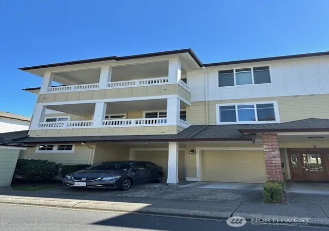 Photo 3 of Condo for sale at 23943 Ne 115th Lane #204, Redmond, WA 98053 | MLS# NWM2504783 | Listing updated on 2026-09-24
