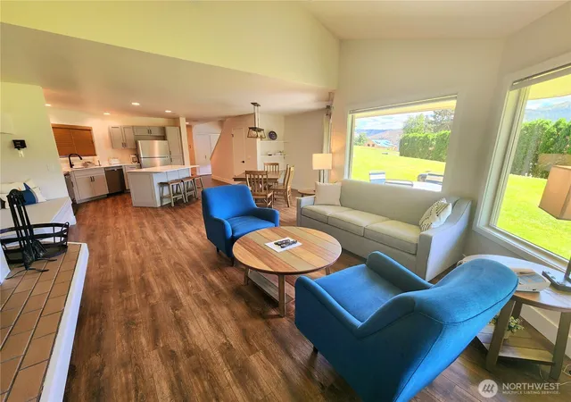 Photo 3 of House for sale at 1 Lodge 603 C, Manson, WA 98831 | MLS# NWM2504896 | Listing updated on 2026-09-21