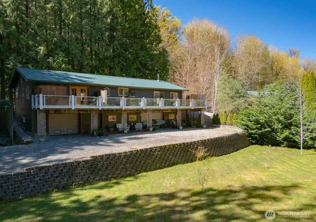 Photo 4 of Single family home for sale at 49487 Concrete Sauk Valley Rd, Concrete, WA 98237 | MLS# NWM2504946 | Listing updated on 2026-09-21