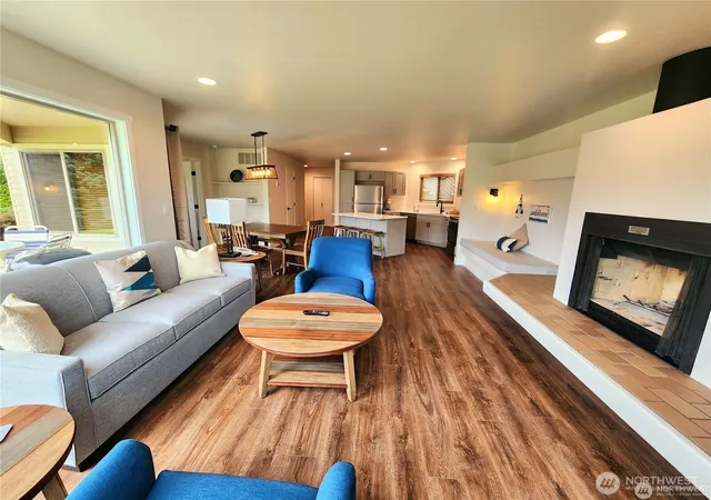 Photo 3 of House for sale at 1 Lodge 614 H, Manson, WA 98831 | MLS# NWM2504974 | Listing updated on 2026-09-21