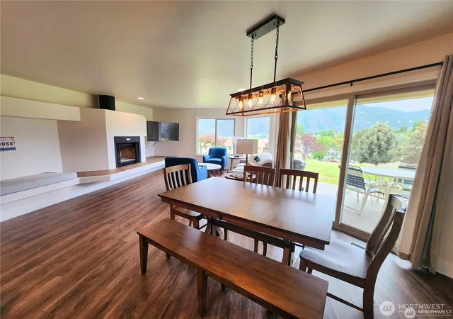 Photo 4 of House for sale at 1 Lodge 614 H, Manson, WA 98831 | MLS# NWM2504974 | Listing updated on 2026-09-21