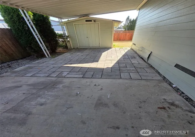 Photo 3 of Sale Pending at 1120 S 25th Street #1, Mount Vernon, WA 98274 | MLS# NWM2504975 | Listing updated on 2026-09-30