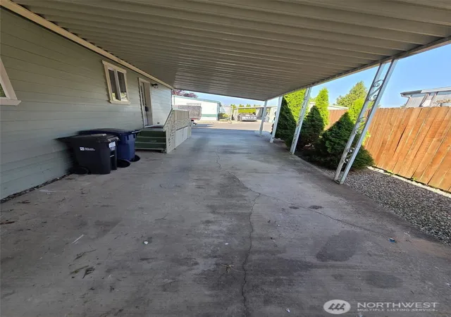 Photo 4 of Sale Pending at 1120 S 25th Street #1, Mount Vernon, WA 98274 | MLS# NWM2504975 | Listing updated on 2026-09-30