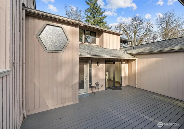 Photo 1 of Townhouse for sale at 2944 Kennewick Pl Ne, Renton, WA 98056 | MLS# NWM2504976 | Listing updated on 2026-09-28