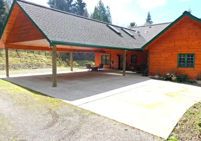 Photo 4 of Single family home for sale at 30333 Heimer Rd, Arlington, WA 98223 | MLS# NWM2505001 | Listing updated on 2026-09-21