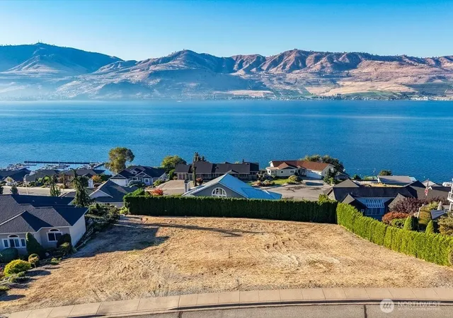 Photo 1 of Land for sale at 109 Apple Ave, Chelan, WA 98816 | MLS# NWM2505043 | Listing updated on 2026-09-21