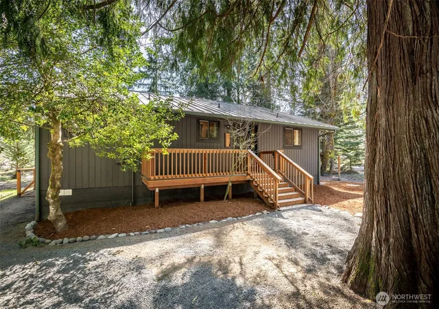 Photo 1 of Single family home for sale at 120 Rainbow Ln, Packwood, WA 98361 | MLS# NWM2505177 | Listing updated on 2026-09-30