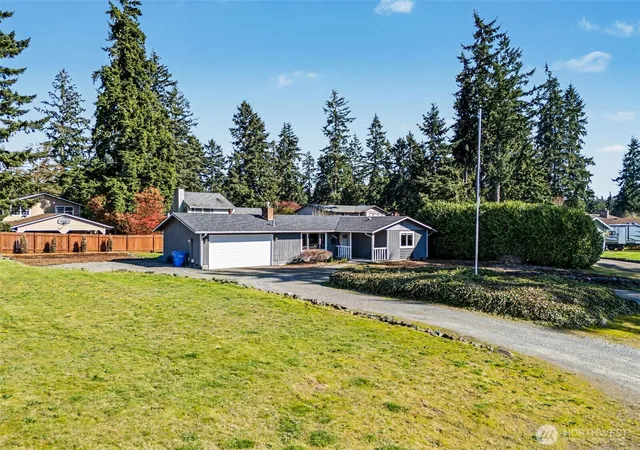 Photo 3 of Single family home for sale at 12211 109th Avenue Ct E, Puyallup, WA 98374 | MLS# NWM2505237 | Listing updated on 2026-09-28