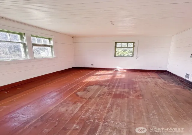 Photo 3 of Single family home for sale at 2900 Alexson Rd, Grayland, WA 98547 | MLS# NWM2505327 | Listing updated on 2026-09-21