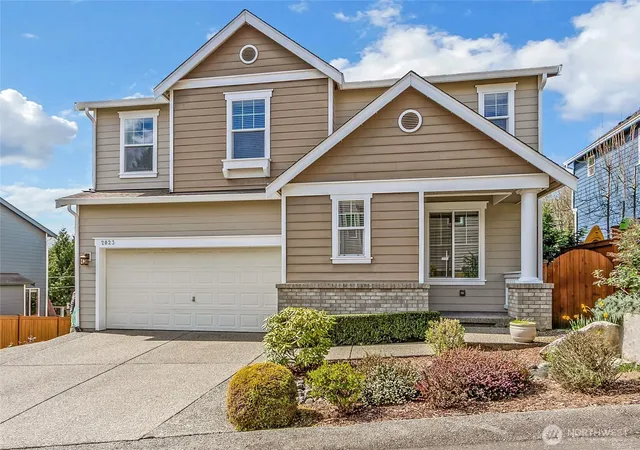 Photo 2 of Single family home for sale at 2023 Kennewick Pl Ne, Renton, WA 98056 | MLS# NWM2505372 | Listing updated on 2026-08-22