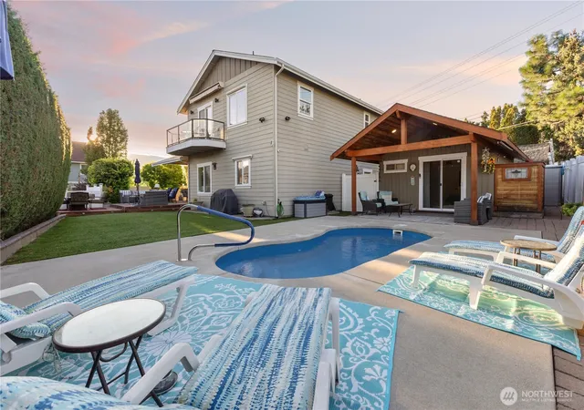 Photo 2 of Single family home for sale at 11 Lizzie Ln, Manson, WA 98831 | MLS# NWM2505383 | Listing updated on 2026-09-21