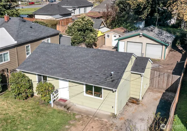 Photo 1 of Single family home for sale at 516 6th Avenue S, Kent, WA 98032 | MLS# NWM2505573 | Listing updated on 2026-09-29