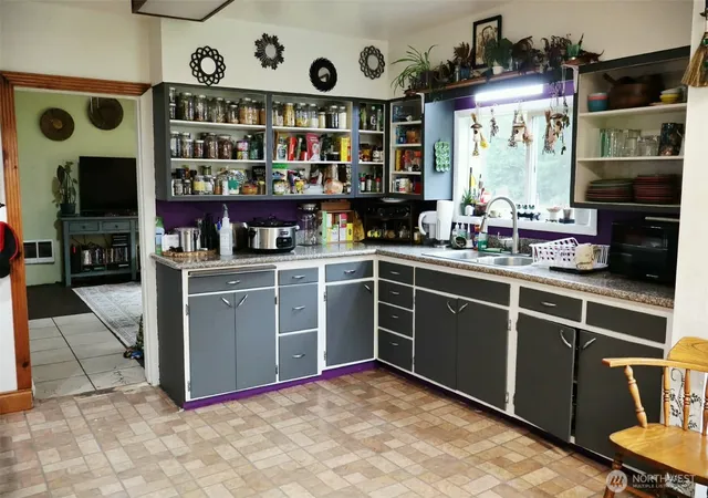 Photo 3 of Single family home for sale at 306 Minkler Rd, Winlock, WA 98596 | MLS# NWM2505663 | Listing updated on 2026-09-30