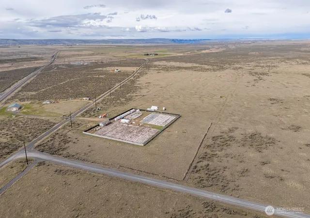 Photo 1 of Manufactured home for sale at 11061 Ne Neppel Rd, Moses Lake, WA 98837 | MLS# NWM2505760 | Listing updated on 2026-09-21