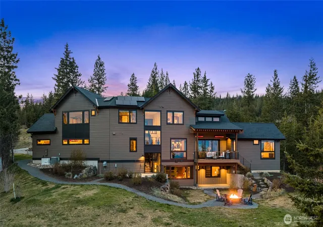 Photo 2 of Single family home for sale at 40 Eagle Ridge Dr, Cle Elum, WA 98922 | MLS# NWM2505819 | Listing updated on 2026-10-01