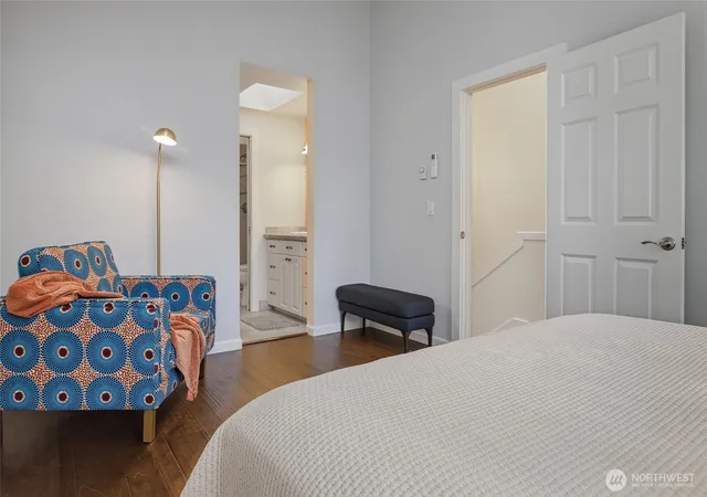 Photo 4 of Condo for sale at 9165 45th Avenue SW #6, Seattle, WA 98136 | MLS# NWM2505827 | Listing updated on 2026-09-21