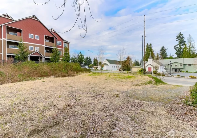 Photo 4 of Land for sale at 1725 Meridian Ave E, Edgewood, WA 98371 | MLS# NWM2505828 | Listing updated on 2026-09-21