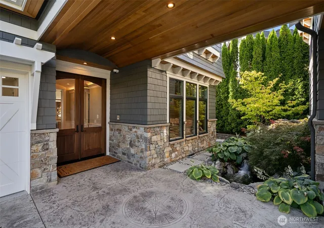 Photo 4 of Single family home for sale at 58 Key Bay Ln, Chelan, WA 98816 | MLS# NWM2505845 | Listing updated on 2026-09-21