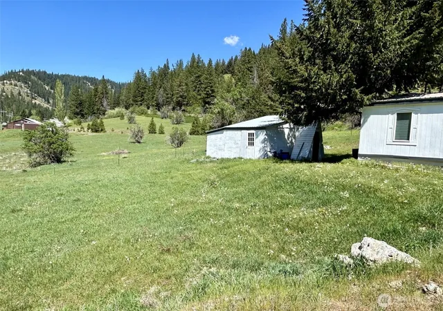 Photo 3 of Manufactured home for sale at 17490 Chumstick Hwy, Leavenworth, WA 98826 | MLS# NWM2505878 | Listing updated on 2026-09-21