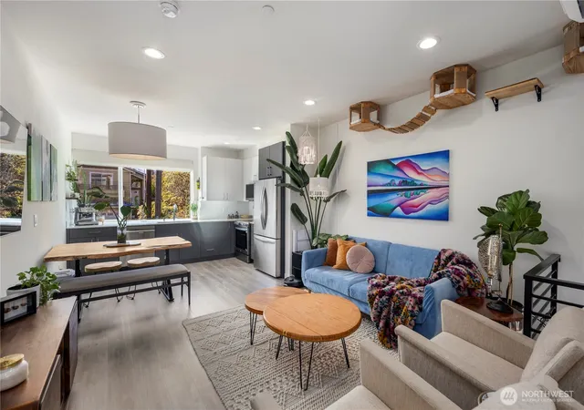 Photo 3 of Sale Pending at 9624 Linden Ave N, Seattle, WA 98103 | MLS# NWM2505904 | Listing updated on 2026-08-17
