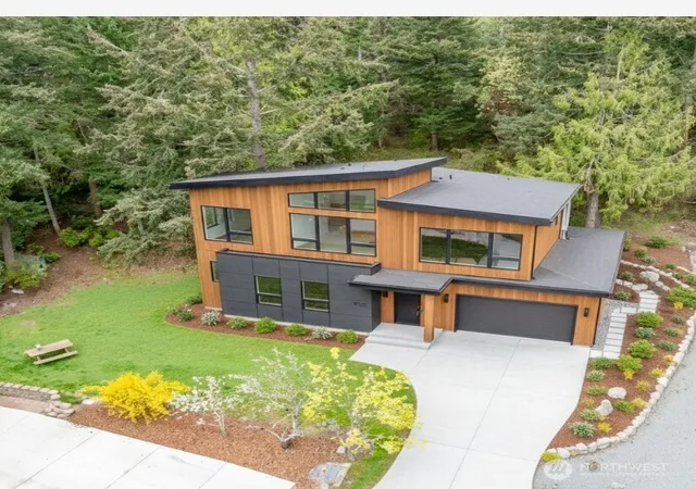 Photo 2 of Land for sale at 689 Sitka Pl, La Conner, WA 98257 | MLS# NWM2505971 | Listing updated on 2026-09-21