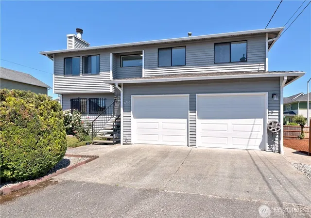 Photo 1 of Single family home for sale at 6750 28th Avenue S, Seattle, WA 98108 | MLS# NWM2506120 | Listing updated on 2026-09-21