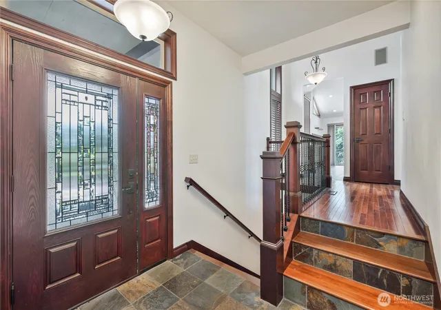 Photo 3 of Sale Pending at 13 Judith Pl, Longview, WA 98632 | MLS# NWM2506156 | Listing updated on 2026-10-01