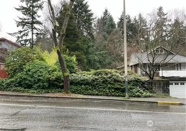Photo 2 of Land for sale at 11744 35th Avenue Ne, Seattle, WA 98125 | MLS# NWM2506171 | Listing updated on 2026-09-21