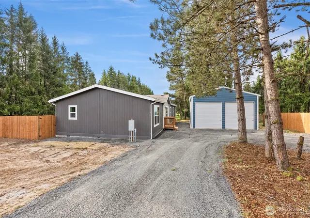 Photo 1 of Manufactured home for sale at 1110 Koontz Rd, Chehalis, WA 98532 | MLS# NWM2506200 | Listing updated on 2026-09-21