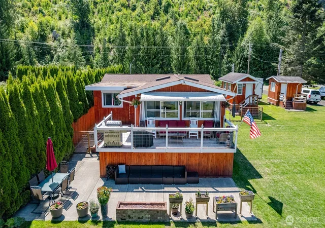 Photo 2 of Single family home for sale at 24401 S Skagit Hwy, Sedro Woolley, WA 98284 | MLS# NWM2506258 | Listing updated on 2026-10-01
