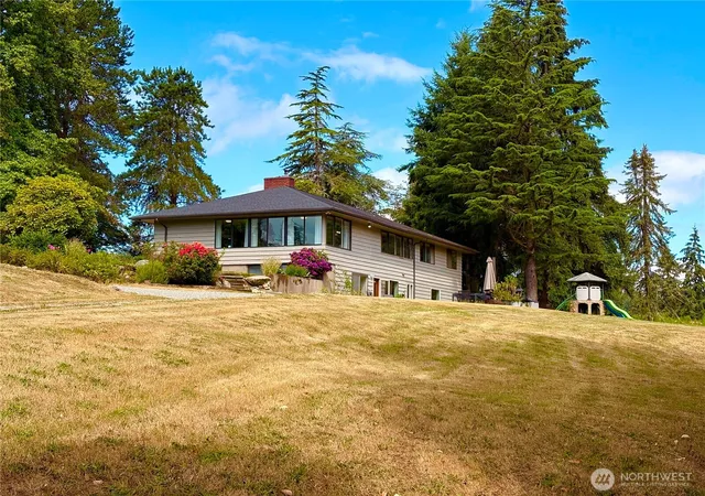 Photo 1 of Mansion for sale at 12504 Sw 232nd Street, Vashon, WA 98070 | MLS# NWM2506365 | Listing updated on 2026-09-22