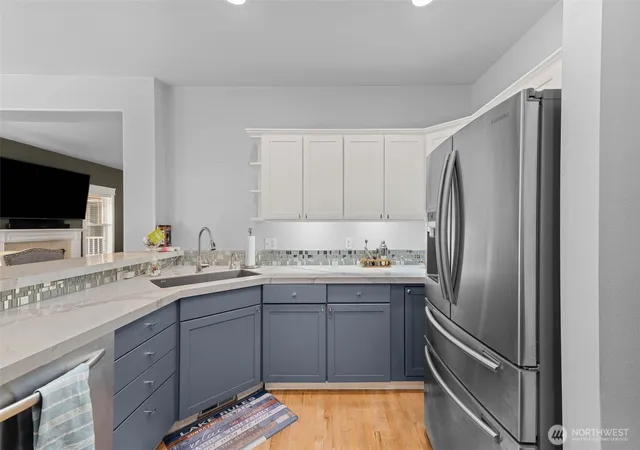 Photo 4 of Sale Pending at 9069 Eagle Point Loop Rd SE, Lakewood, WA 98498 | MLS# NWM2506429 | Listing updated on 2026-05-22