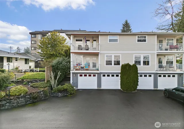 Photo 3 of Sale Pending at 7606 19th Street W, Tacoma, WA 98466 | MLS# NWM2506462 | Listing updated on 2026-09-29