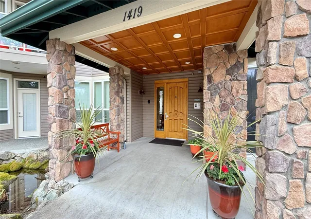 Photo 3 of Contingent at 1419 Digby Pl #205, Mount Vernon, WA 98274 | MLS# NWM2506468 | Listing updated on 2026-09-21
