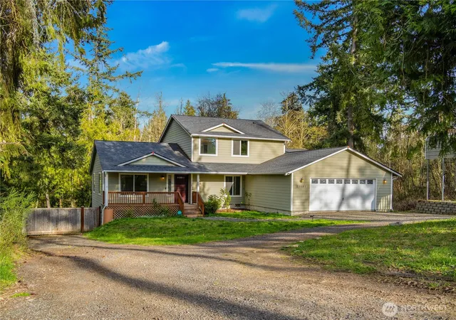 Photo 2 of Single family home for sale at 28601 30th Avenue E, Spanaway, WA 98387 | MLS# NWM2506606 | Listing updated on 2026-09-21
