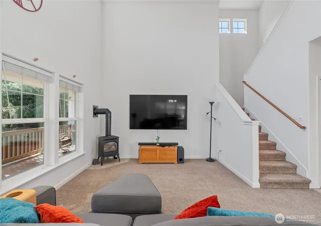 Photo 3 of Single family home for sale at 190 Ocean Shrs Blvd SW, Ocean Shores, WA 98569 | MLS# NWM2506646 | Listing updated on 2026-09-21
