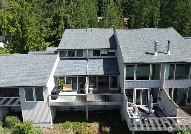 Photo 2 of Condo for sale at 1 Lake Louise Dr #31, Bellingham, WA 98229 | MLS# NWM2506649 | Listing updated on 2026-09-28