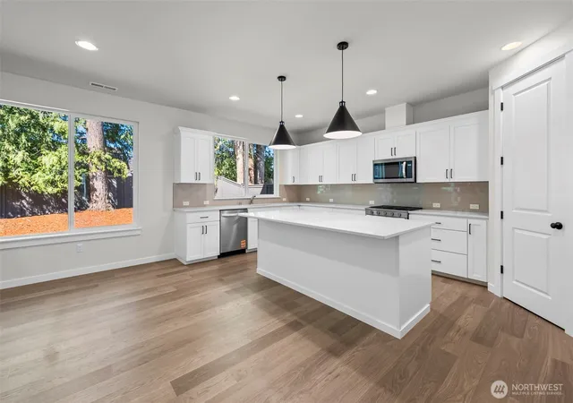 Photo 4 of Sale Pending at 15224 106th Avenue E, Puyallup, WA 98374 | MLS# NWM2506679 | Listing updated on 2026-09-25
