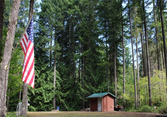 Photo 1 of Land for sale at 20 Oxbow Pl, Hoodsport, WA 98548 | MLS# NWM2506711 | Listing updated on 2026-09-21