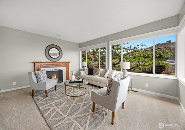 Photo 4 of Single family home for sale at 1623 Edgemoor Ln, Everett, WA 98203 | MLS# NWM2506832 | Listing updated on 2026-09-21