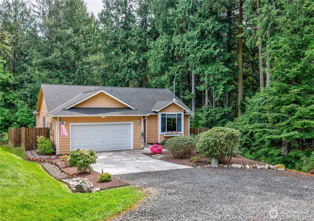 Photo 1 of Single family home for sale at 132 Goliah Ln, Port Ludlow, WA 98365 | MLS# NWM2506877 | Listing updated on 2026-09-22
