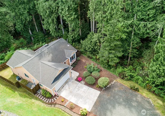 Photo 3 of Single family home for sale at 132 Goliah Ln, Port Ludlow, WA 98365 | MLS# NWM2506877 | Listing updated on 2026-09-22
