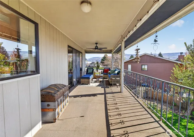 Photo 39 of Single family home for sale at 2629 Lemaister Ave, Wenatchee, WA 98801 | MLS# NWM2506952 | Listing updated on 2026-10-01