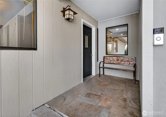 Photo 4 of Single family home for sale at 2629 Lemaister Ave, Wenatchee, WA 98801 | MLS# NWM2506952 | Listing updated on 2026-10-01